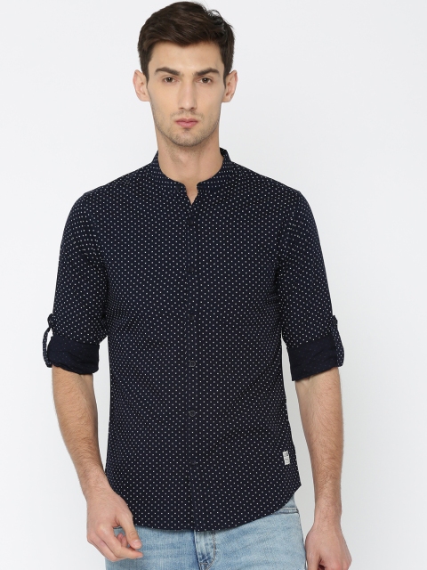 

SPYKAR Men Navy Blue Regular Fit Printed Casual Shirt