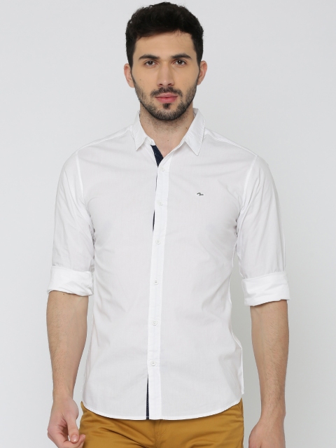 

SPYKAR Men White Slim Fit Solid Casual Shirt