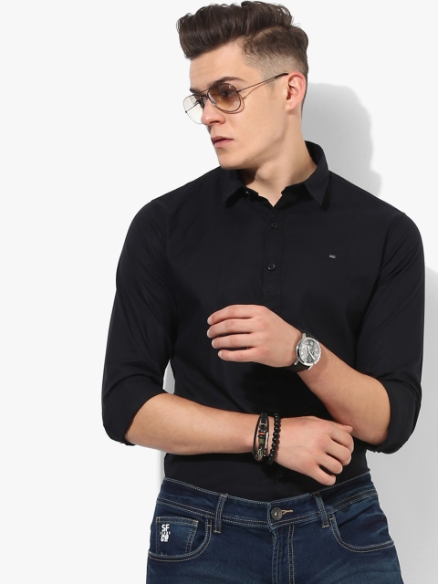 

SPYKAR Men Black Slim Fit Solid Casual Shirt