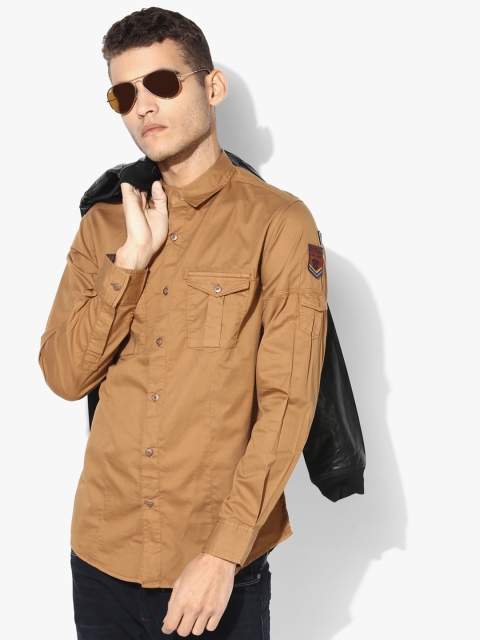 

SPYKAR Men Brown Solid Regular Fit Casual Shirt