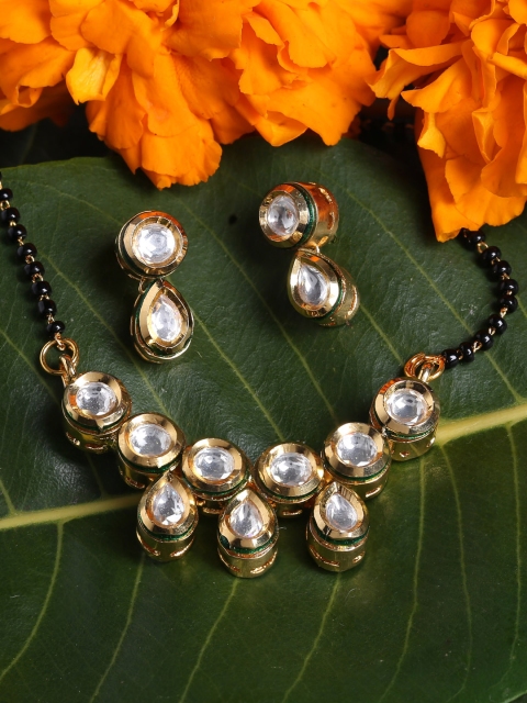 

FIROZA Black Gold-Plated Kundan Stone-Studded Handcrafted Mangalsutra & Earrings Set