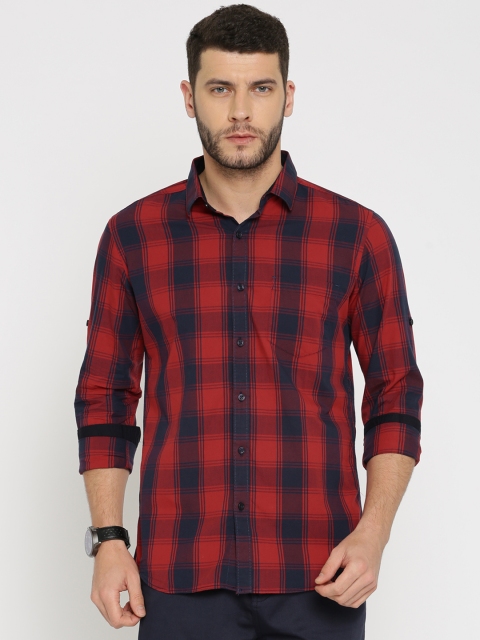 

HIGHLANDER Men Navy & Red Slim Fit Checked Casual Shirt, Navy blue