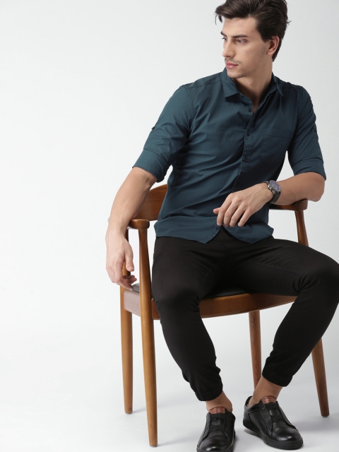 

HIGHLANDER Men Blue Slim Fit Solid Casual Shirt