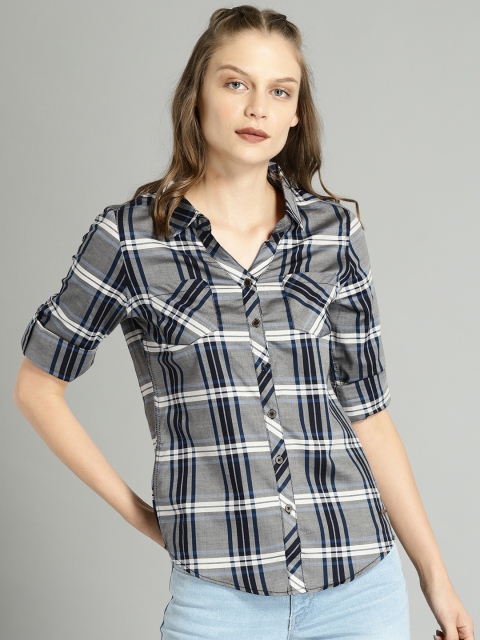 

Roadster Women Grey & Black Regular Fit Checked Casual Shirt