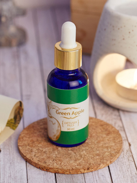 

Resonance Unisex Green Apple Aroma Diffuser Oil 30ml