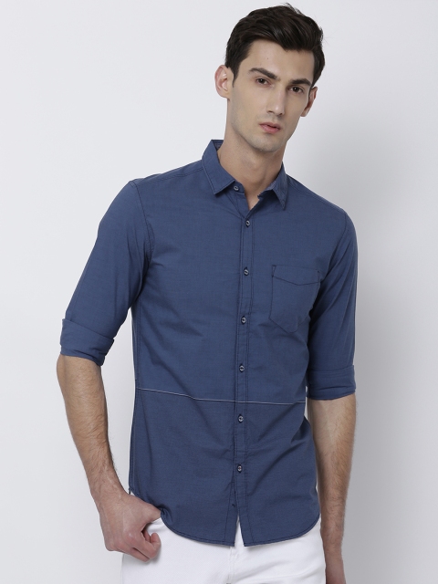 

LOCOMOTIVE Men Blue & Navy Blue Slim Fit Striped Casual Shirt