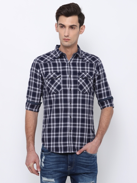 

LOCOMOTIVE Men Navy & White Slim Fit Checked Casual Shirt, Navy blue