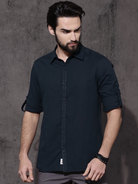 

Roadster Men Navy Regular Fit Solid Casual Shirt, Navy blue