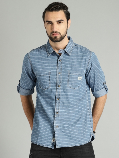 

Roadster Time Travlr Men Blue Regular Fit Blue Striped Casual Shirt