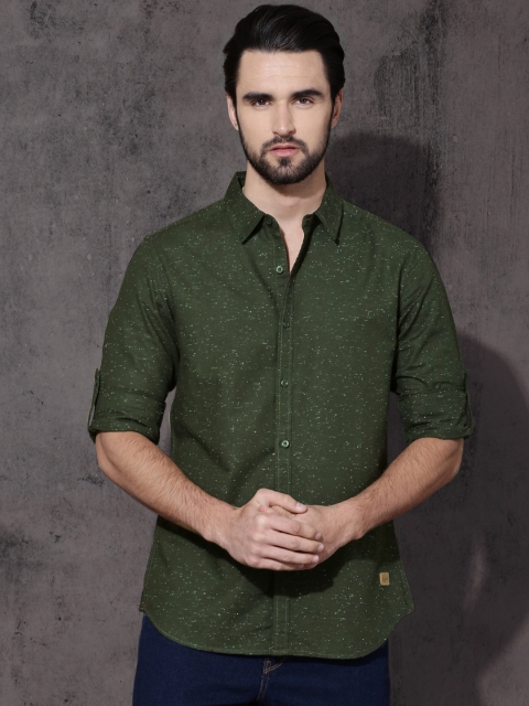 

Roadster Men Olive Green Slub Effect Casual Shirt