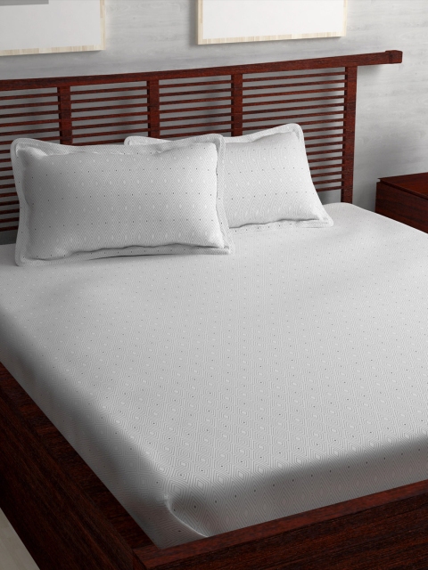

Story@home White Solid Flat 400 TC Cotton 1 King Bedsheet with 2 Pillow Covers
