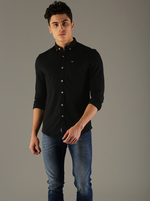 

Flying Machine Men Black Classic Slim Fit Solid Casual Shirt