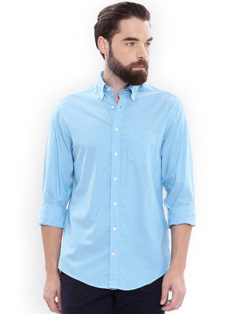 

GANT Men Blue Regular Fit Solid Casual Shirt