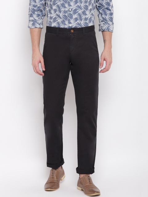 

GANT Men Black Regular Fit Solid Chinos