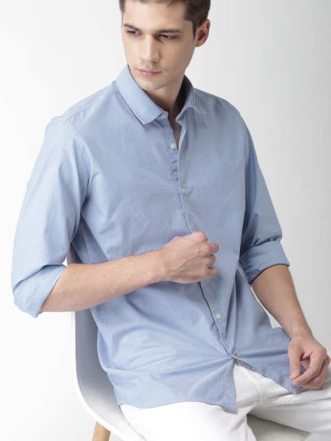 

Mast & Harbour Men Blue Slim Fit Solid Casual Shirt