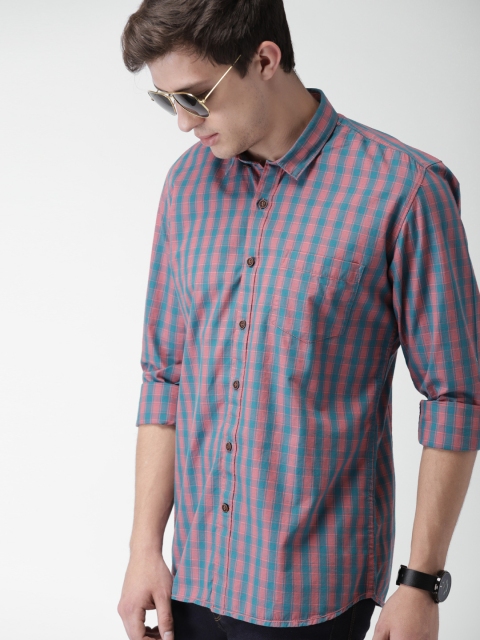 

Mast & Harbour Men Teal Blue & Pink Slim Fit Checked Casual Shirt
