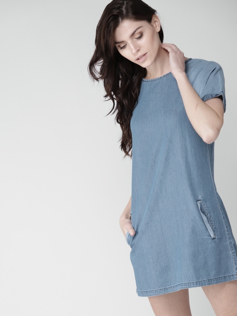 

Mast & Harbour Women Blue Chambray Solid A-Line Dress