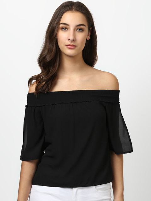 

Harpa Women Black Solid Bardot Top