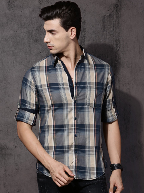 

Roadster Men Navy & Beige Regular Checked Casual Shirt, Navy blue