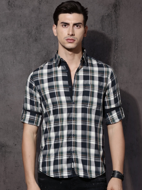 

Roadster Men Navy & Green Regular Checked Casual Shirt, Navy blue