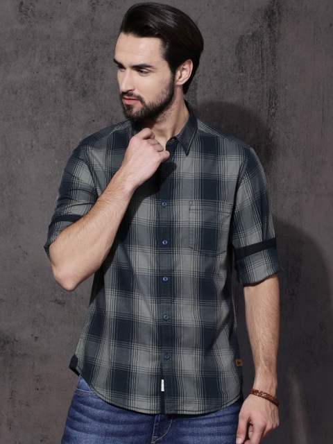 

Roadster Men Navy & Grey Regular Fit Checked Casual Shirt, Navy blue