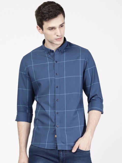 

ether Men Blue Slim Fit Checked Casual Shirt