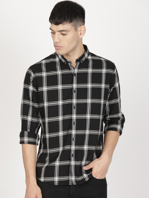 

ether Men Black & White Slim Fit Checked Casual Shirt