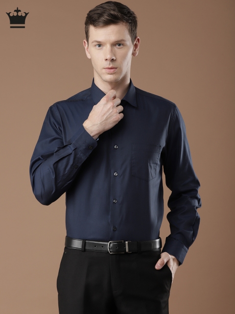 

Louis Philippe Men Navy Slim Fit Solid Casual Shirt, Navy blue