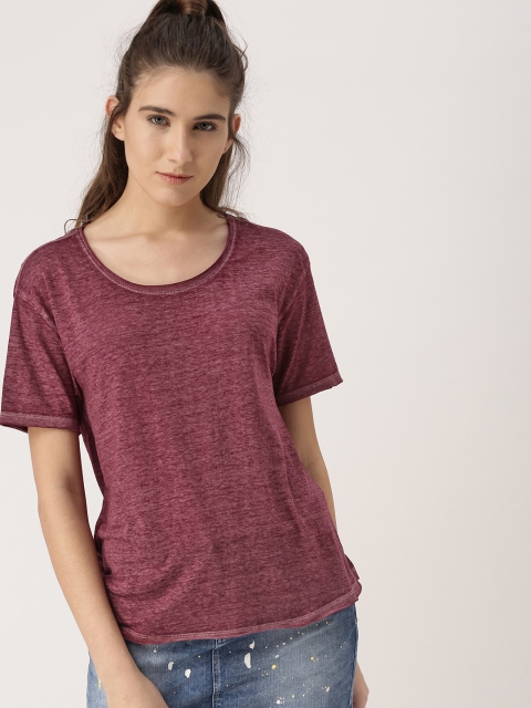 

Ms. Taken by Kriti Sanon Women Burgundy Solid T-shirt