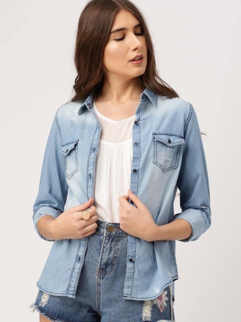 

Ms.Taken by Kriti Sanon Women Blue Regular Fit Faded Casual Shirt