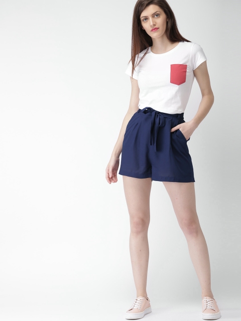 

Mast & Harbour Women Navy Blue Solid Regular Fit Regular Shorts
