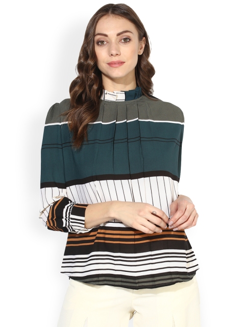 

Soie Women Multicoloured Printed Regular Top, Multi