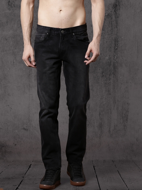 

Roadster Men Black Slim Fit Mid-Rise Clean Look Jeans