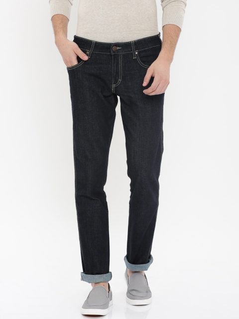

Wrangler Men Blue Regular Fit Low-Rise Clean Look Stretchable Jeans