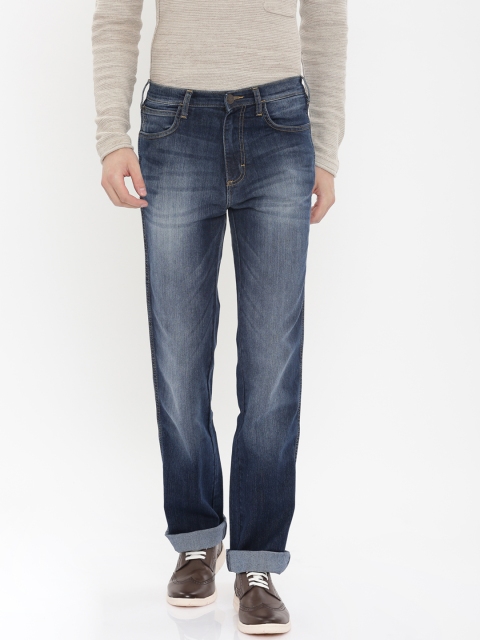

Wrangler Men Blue Texas Regular Fit Mid-Rise Clean Look Stretchable Jeans