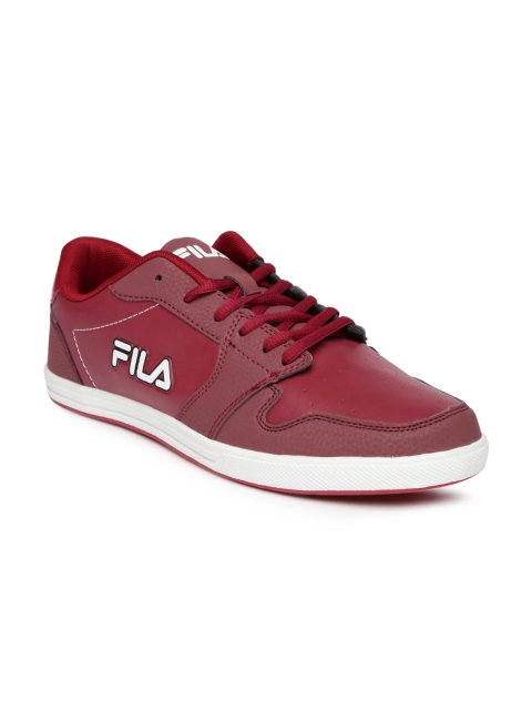 

FILA Men Maroon ERWAN Sneakers