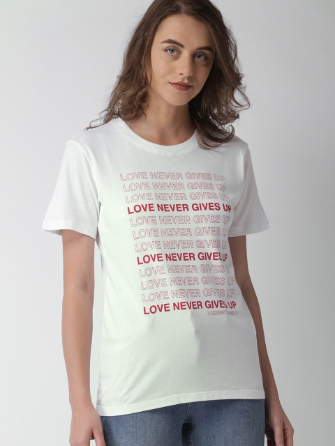 

FOREVER 21 Women White & Red Printed Round Neck T-shirt
