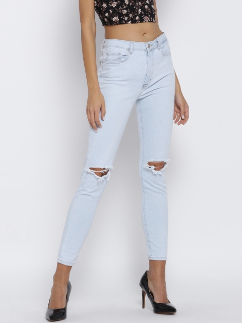 

FOREVER 21 Women Light Blue Regular Fit Mid-Rise Slash Knee Stretchable Cropped Jeans