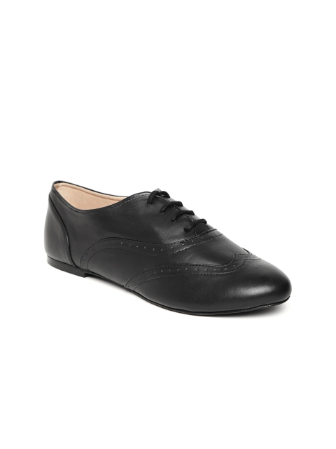 

Carlton London Women Black Brogues