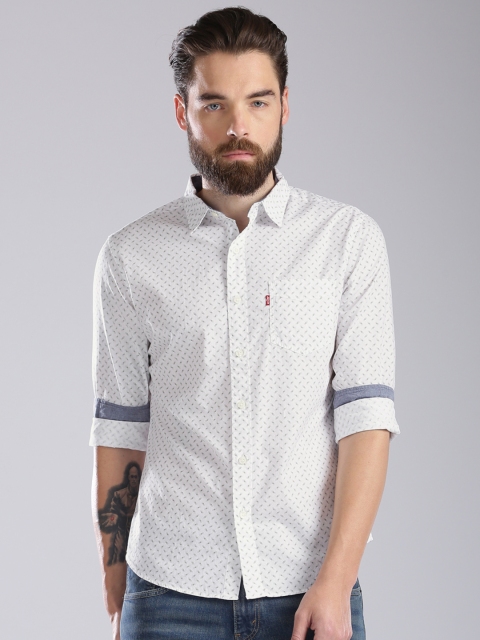 

Levis Men White Regular Fit Printed Casual Shirt