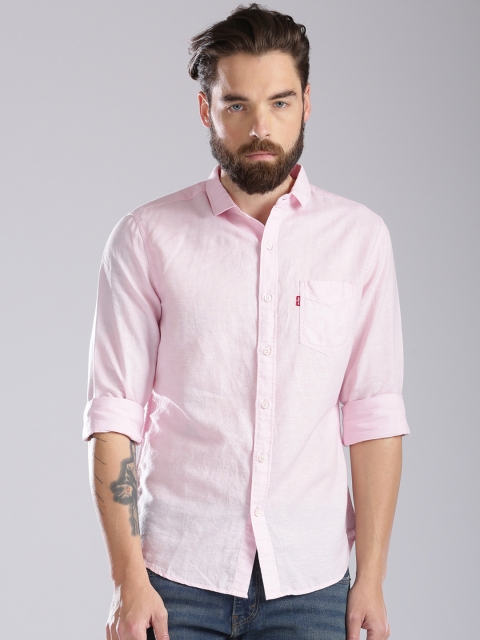 

Levis Men Pink Regular Fit Solid Casual Shirt