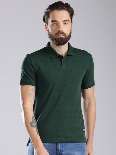 

Levis Men Green Printed Polo Collar T-shirt