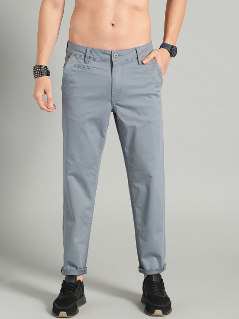 

Roadster Men Grey Solid Trousers