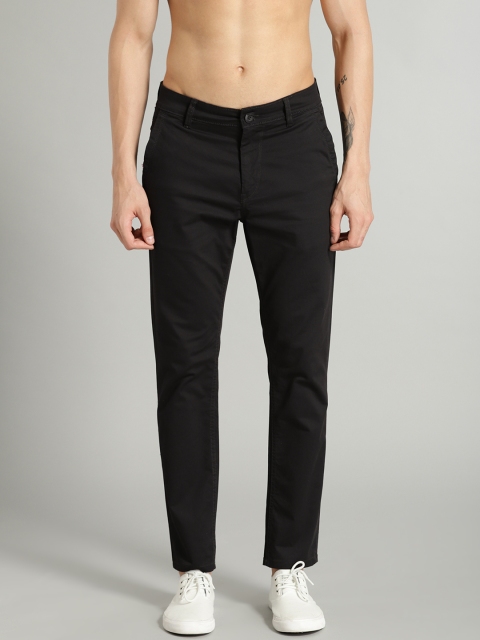 

Roadster Men Black Regular Fit Solid Regular Trousers