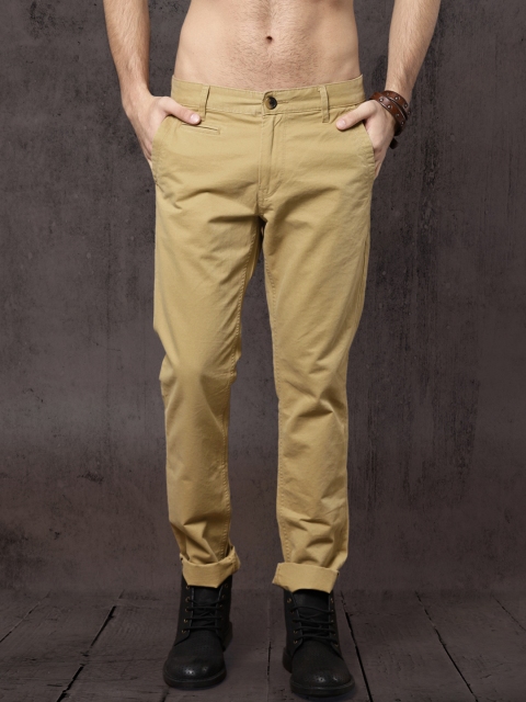 

Roadster Men Khaki Regular Fit Solid Chinos
