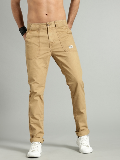 

Roadster Men Khaki Regular Fit Solid Trousers