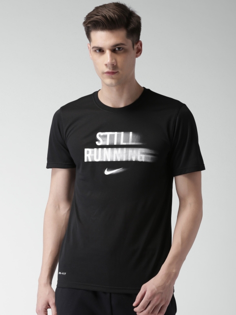 

Nike Men Black Printed Round Neck AS M NK DRY TEE LGD FAST LIFE T-shirt
