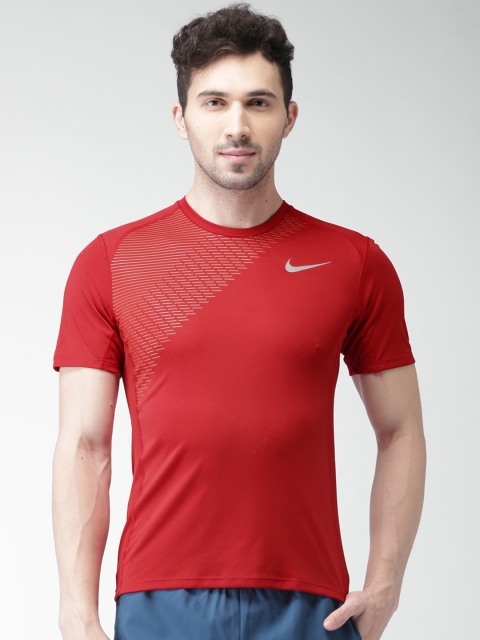 

Nike Men Red Printed Round Neck AS M NK DRY MILER TOP SS GX T-shirt