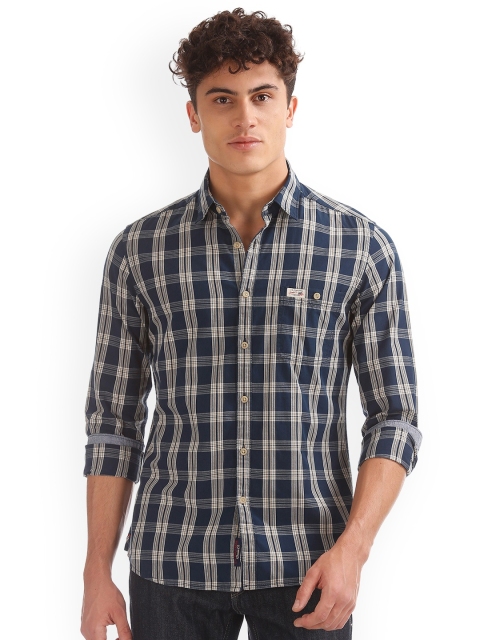 

U.S. Polo Assn. Denim Co. Men Navy Blue & White Regular Fit Checked Casual Shirt