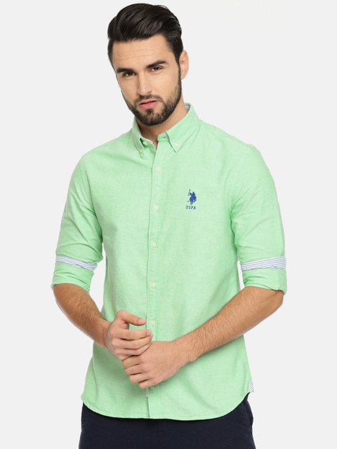 

U.S. Polo Assn. Men Green Tailored Fit Solid Casual Shirt